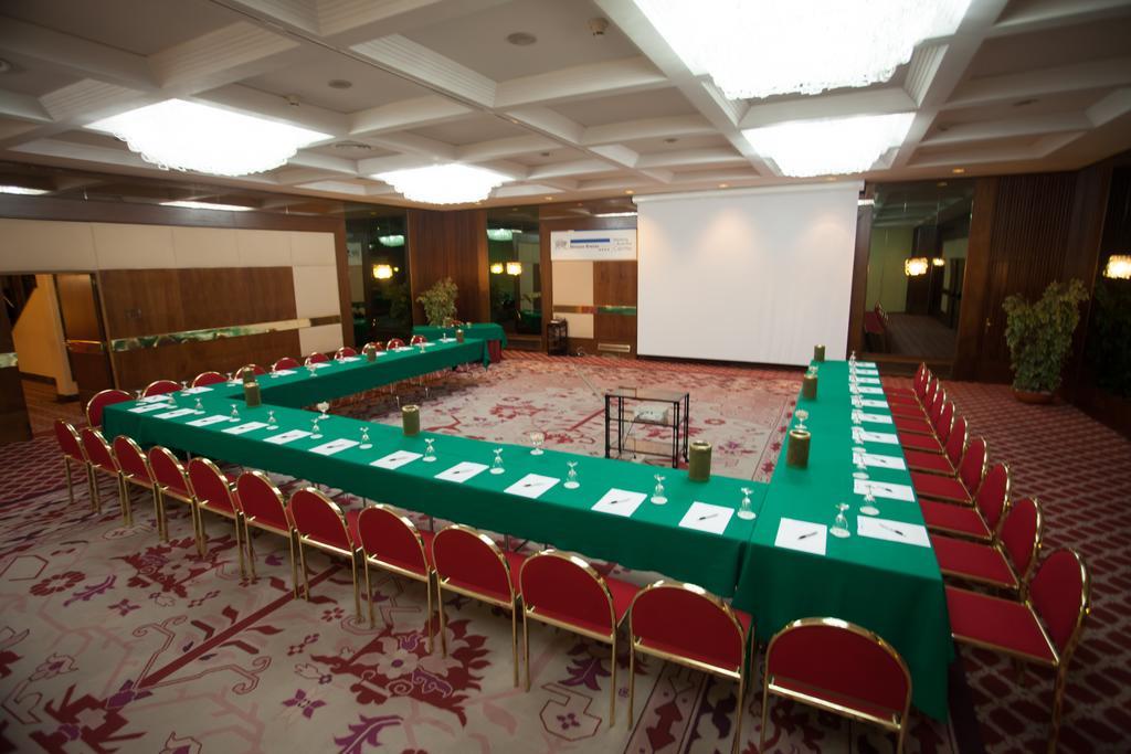 Etrusco Arezzo Hotel; Sure Hotel Collection by Best Western Esterno foto