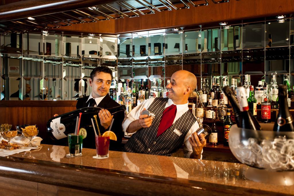 Etrusco Arezzo Hotel; Sure Hotel Collection by Best Western Esterno foto